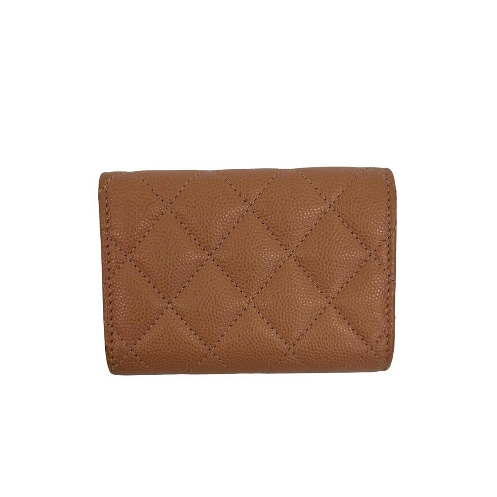 CHANEL Authentic Cream Caviar Leather Wallet - Picture 2 of 9